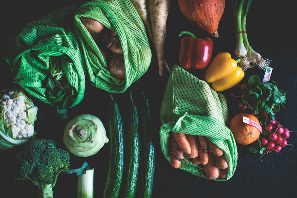 Zero Waste dla początkujących: jak produkować mniej śmieci i zmienić codzienne nawyki